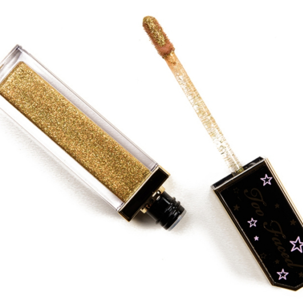 Too faced makeup - Picture 2 of 5